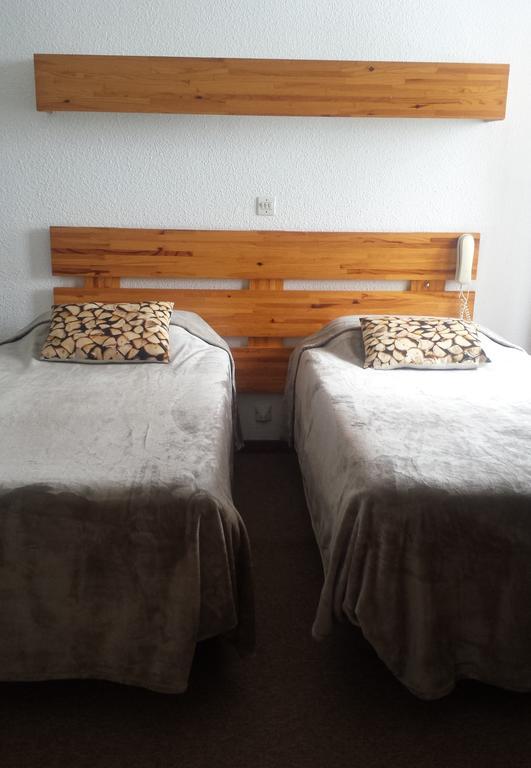 לס אנגל Hotel Yaka חדר תמונה